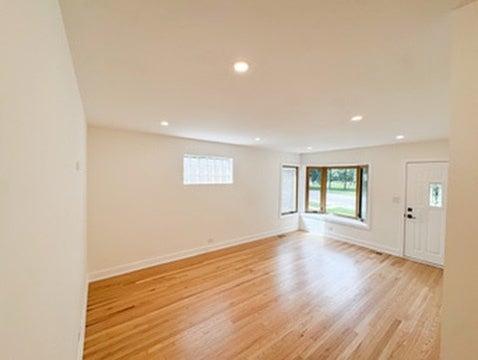 Tiny photo for 6761 W Talcott Avenue, Chicago, IL 60656 (MLS # 12668898)