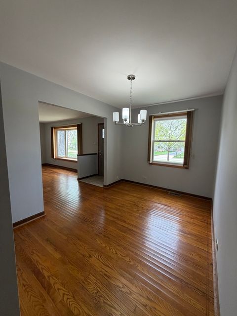 Tiny photo for 619 N Edgewood Avenue, Lombard, IL 60148 (MLS # 12622655)