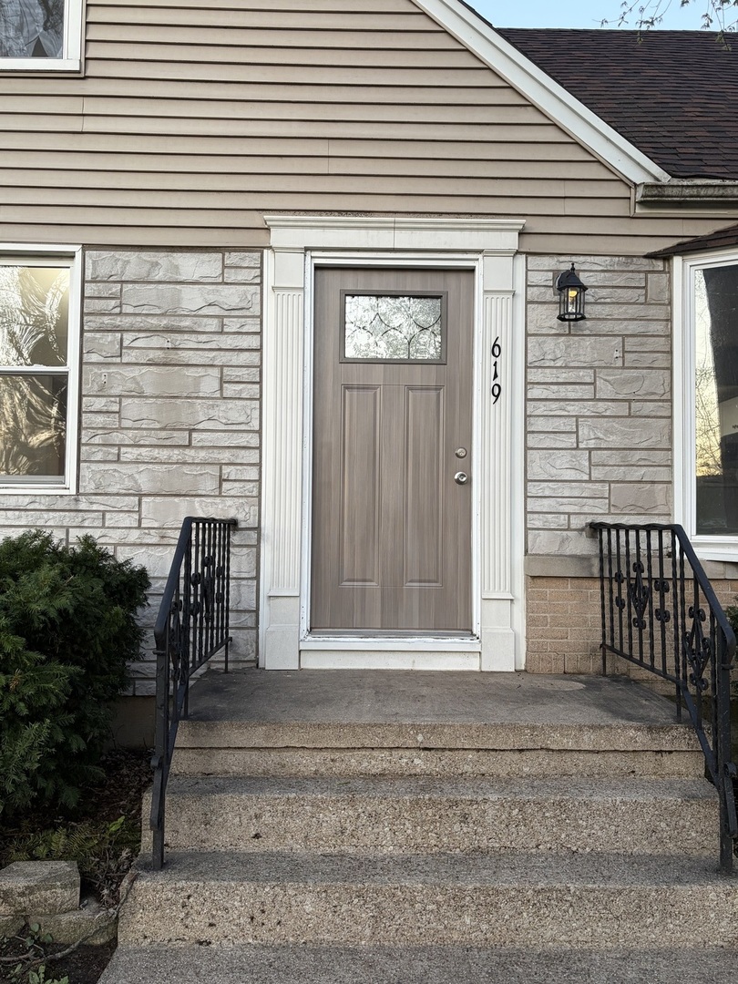 619 N Edgewood Avenue