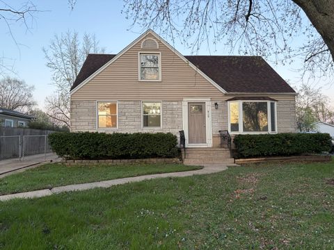 Tiny photo for 619 N Edgewood Avenue, Lombard, IL 60148 (MLS # 12622655)