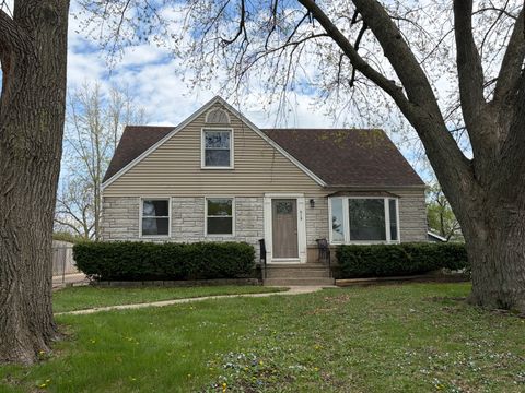 Photo of 619 N Edgewood Avenue, Lombard, IL 60148 (MLS # 12622655)