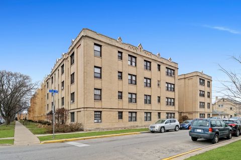Photo of 6813 21st Street #1403, Berwyn, IL 60402 (MLS # 12530321)
