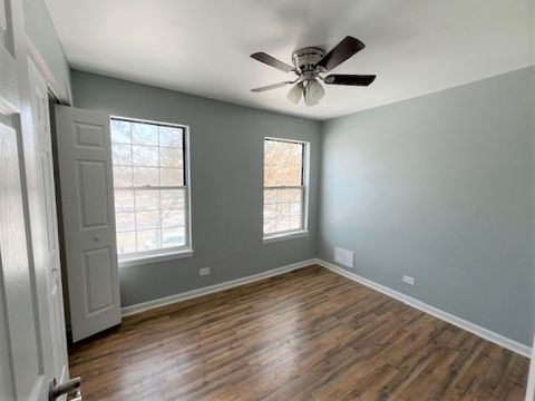 Tiny photo for 28 Chaucer Lane, Streamwood, IL 60107 (MLS # 12564485)