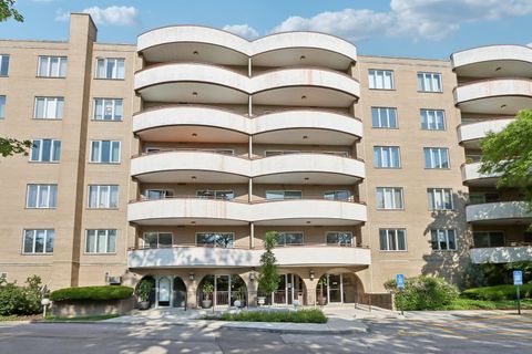 6400 N Cicero Avenue 404 Lincolnwood IL 60712