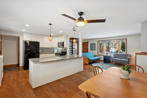 Tiny photo for 1811 Hartrey Avenue, Evanston, IL 60201 (MLS # 12552792)