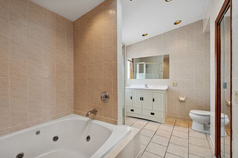 Tiny photo for 1811 Hartrey Avenue, Evanston, IL 60201 (MLS # 12552792)