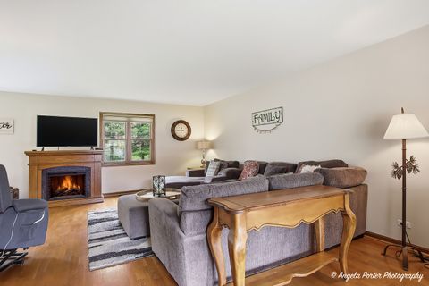 Tiny photo for Oakwood Hills, IL 60013 (MLS # 12609553)