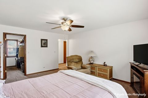 Tiny photo for Oakwood Hills, IL 60013 (MLS # 12609553)
