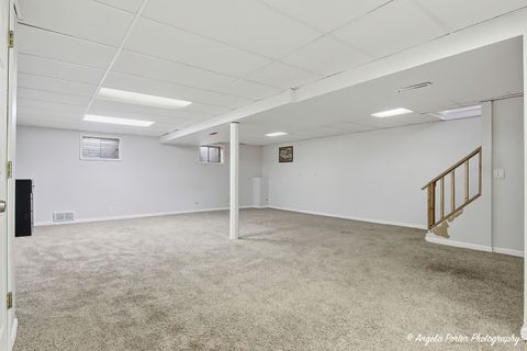 Tiny photo for Oakwood Hills, IL 60013 (MLS # 12609553)