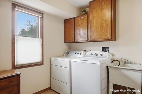 Tiny photo for Oakwood Hills, IL 60013 (MLS # 12609553)