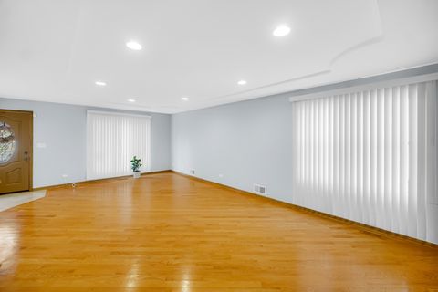 Tiny photo for 7015 S Indiana Avenue, Chicago, IL 60637 (MLS # 12466709)