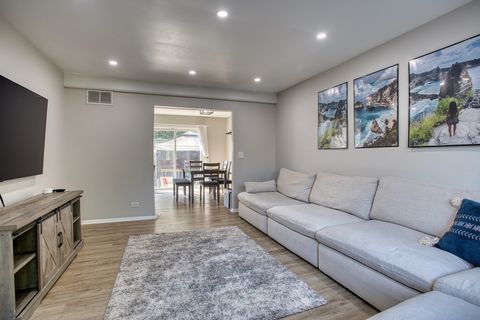 Tiny photo for 621 Sundance Drive, Bolingbrook, IL 60440 (MLS # 12468322)