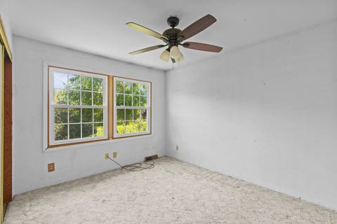 Tiny photo for 481 Lasalle Drive, Lake Holiday, IL 60552 (MLS # 12704289)