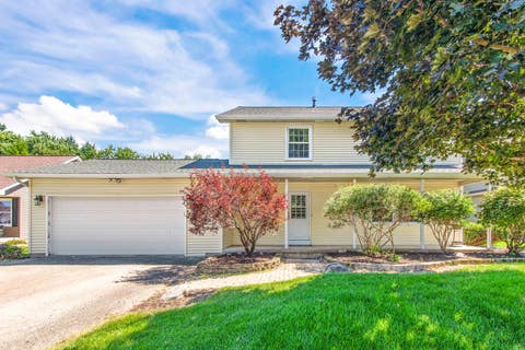 Tiny photo for 481 Lasalle Drive, Lake Holiday, IL 60552 (MLS # 12704289)