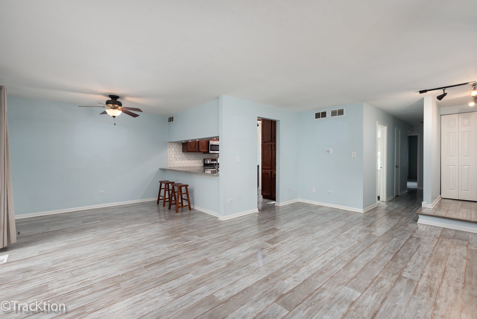 5825 Doe Circle 5825