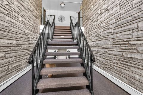 Tiny photo for 120A Collen Drive #105, Lombard, IL 60148 (MLS # 12497291)