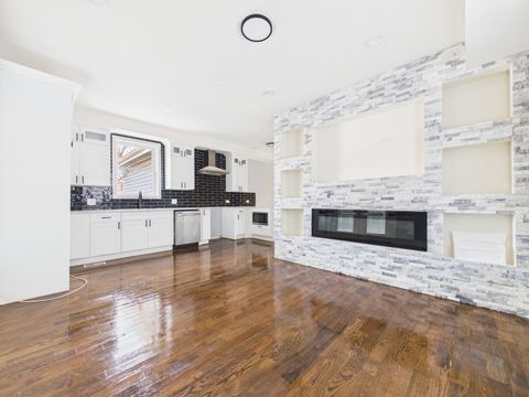 Tiny photo for 9825 S Wood Street, Chicago, IL 60643 (MLS # 12571239)