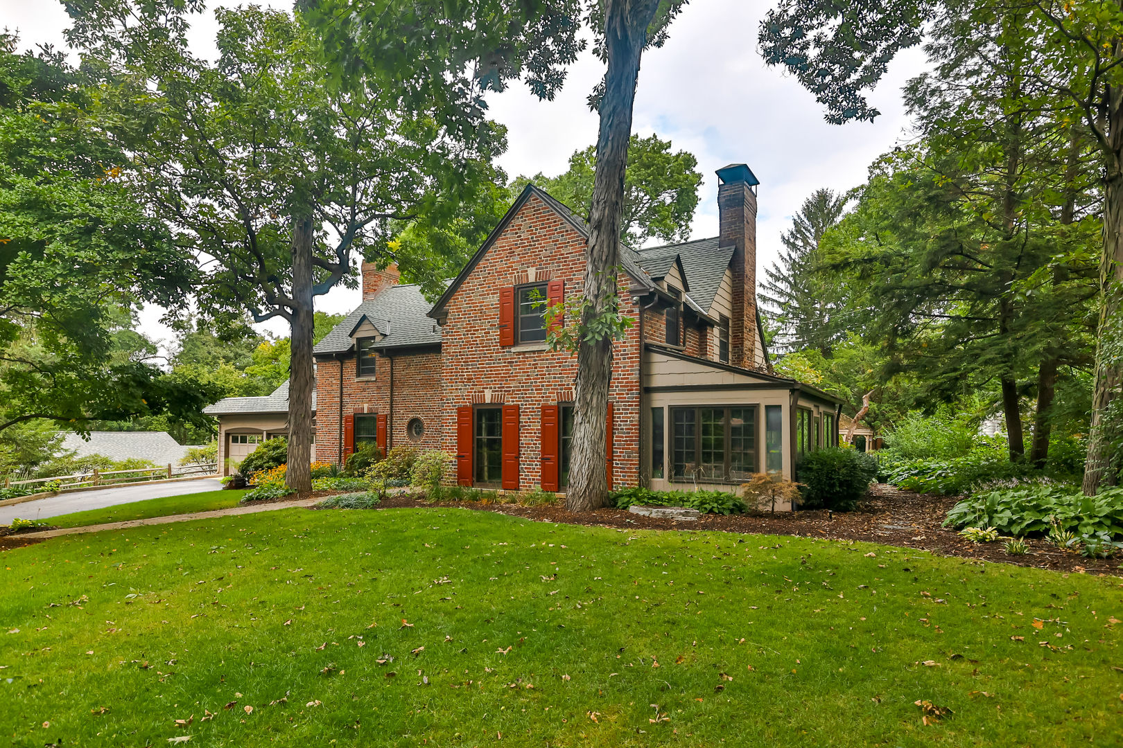 View Rockford, IL 61107 house