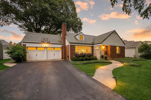 Tiny photo for 5131 Fair Elms Avenue, Western Springs, IL 60558 (MLS # 12779307)