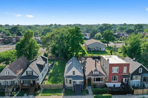 Tiny photo for 7128 S May Street, Chicago, IL 60621 (MLS # 12593396)