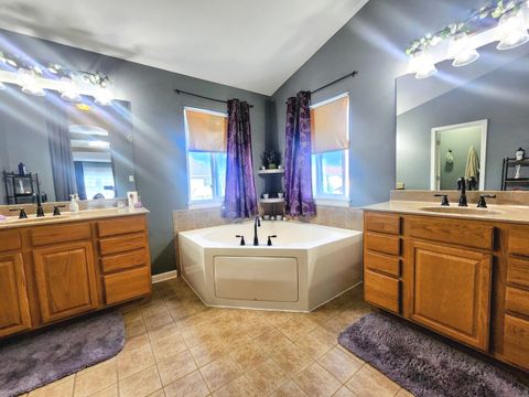 Tiny photo for 1612 Whisper Glen Drive, Plainfield, IL 60586 (MLS # 12459874)