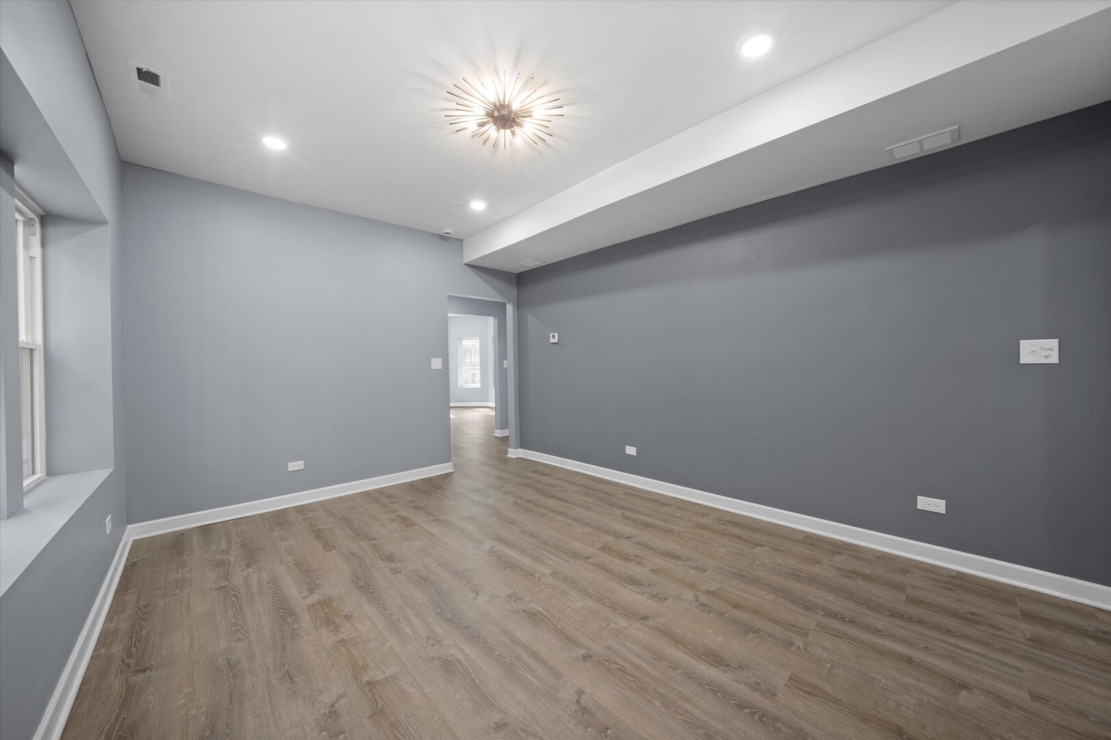 7716 S Kingston Avenue