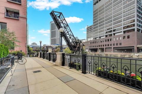 Tiny photo for 345 N Canal Street #1301, Chicago, IL 60606 (MLS # 12501744)