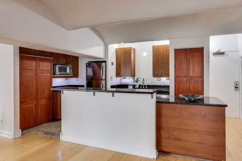 Tiny photo for 345 N Canal Street #1301, Chicago, IL 60606 (MLS # 12501744)