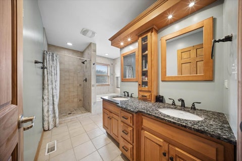 Tiny photo for 2158 Elmira Avenue, Des Plaines, IL 60018 (MLS # 12747246)