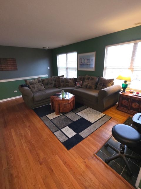 Tiny photo for 12245 Fairway Circle #D, Blue Island, IL 60406 (MLS # 12525289)