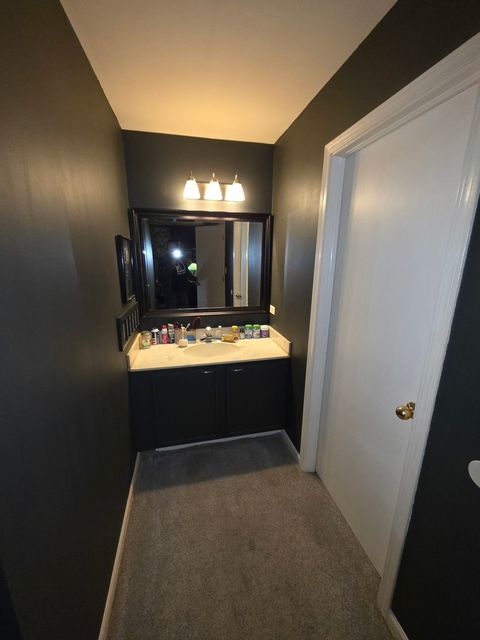 Tiny photo for 12245 Fairway Circle #D, Blue Island, IL 60406 (MLS # 12525289)