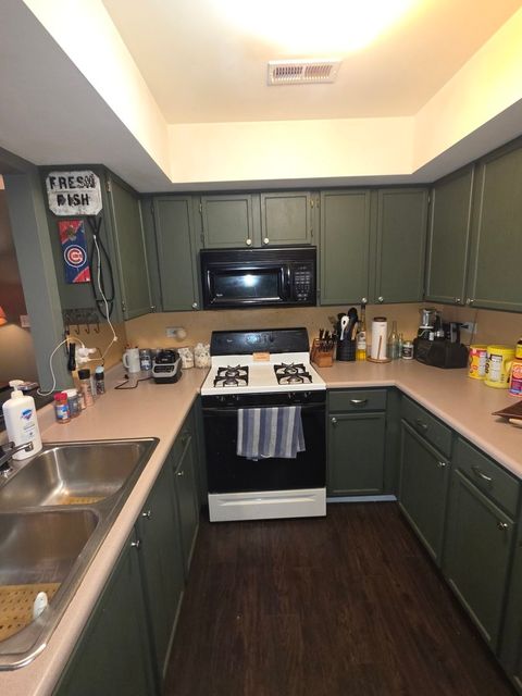 Tiny photo for 12245 Fairway Circle #D, Blue Island, IL 60406 (MLS # 12525289)