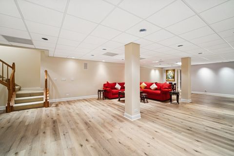 Tiny photo for 857 COUNTRY CLUB Lane, Northbrook, IL 60062 (MLS # 12479886)