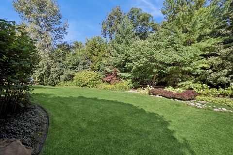 Tiny photo for 857 COUNTRY CLUB Lane, Northbrook, IL 60062 (MLS # 12479886)