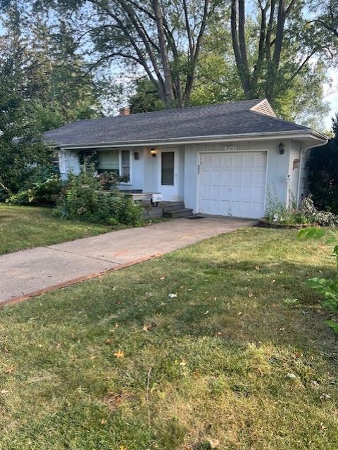 2703 18th Avenue Rockford IL 61108
