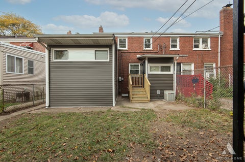 Tiny photo for 9541 S Euclid Avenue, Chicago, IL 60617 (MLS # 12796149)