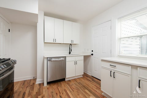Tiny photo for 9541 S Euclid Avenue, Chicago, IL 60617 (MLS # 12796149)
