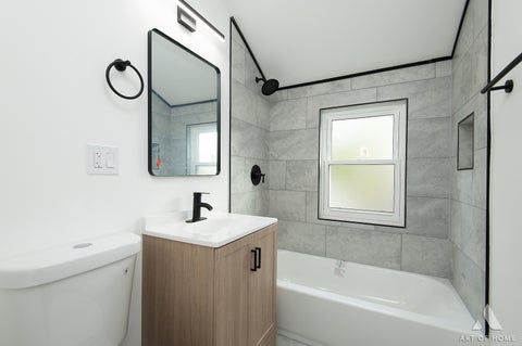 Tiny photo for 9541 S Euclid Avenue, Chicago, IL 60617 (MLS # 12796149)