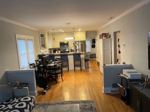 Tiny photo for 634 S Spring Road, Elmhurst, IL 60126 (MLS # 12504659)