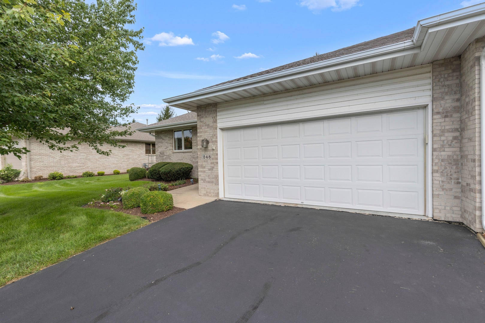 248 NELSON Parkway 0