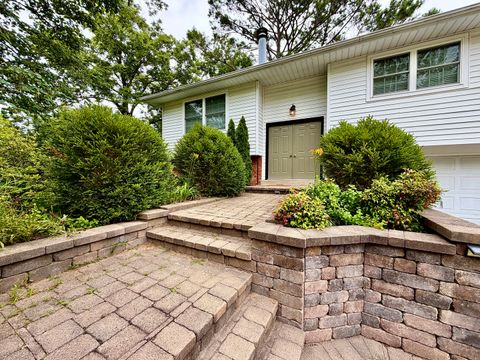 Tiny photo for 101 N Rod Lane, Carbondale, IL 62901 (MLS # 12665479)