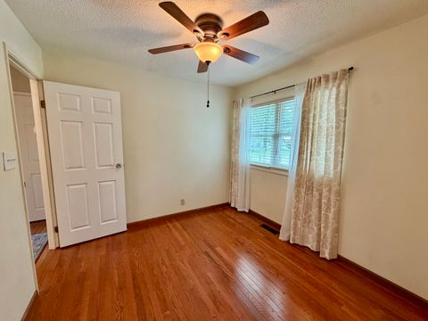 Tiny photo for 101 N Rod Lane, Carbondale, IL 62901 (MLS # 12665479)