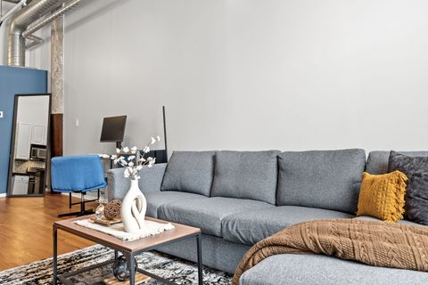 Tiny photo for 2000 S Michigan Avenue #210, Chicago, IL 60616 (MLS # 12618578)