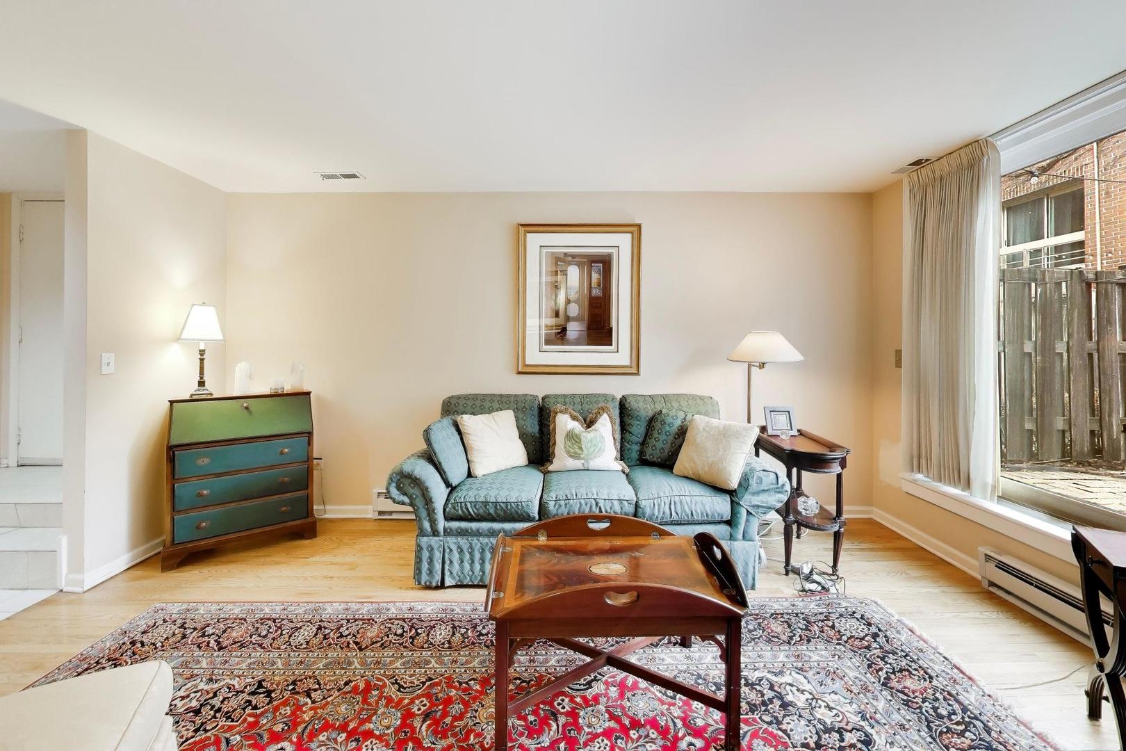 1826 N Dayton Street