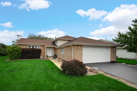 Tiny photo for 22897 Eastwind Drive, Richton Park, IL 60471 (MLS # 12667086)