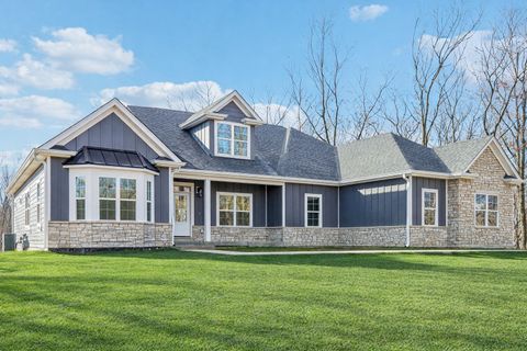 Photo of 39W909 N Hathaway Lane, Geneva, IL 60134 (MLS # 12582713)