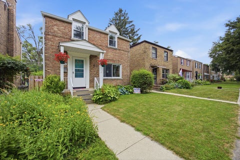 Photo of 3831 Kirk Street, Skokie, IL 60076 (MLS # 12711933)