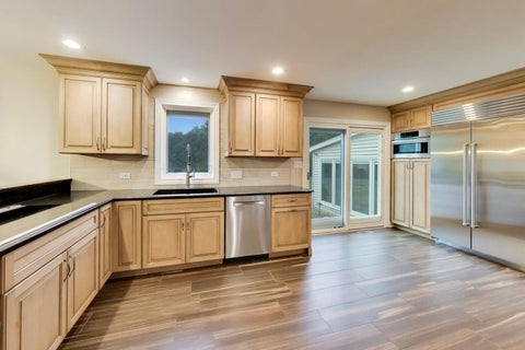Tiny photo for 1036 W SKYLARK Drive, Palatine, IL 60067 (MLS # 12770879)