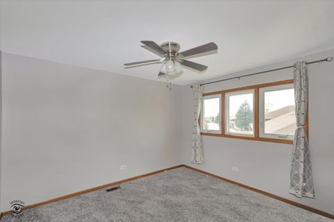Tiny photo for 10501 Eagle Ridge Drive, Orland Park, IL 60467 (MLS # 12632587)