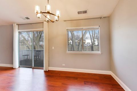 Tiny photo for 10 Waterbury Lane #M2, Schaumburg, IL 60193 (MLS # 12573535)
